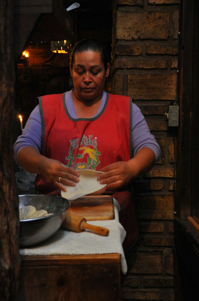 Restaurante El Nido, Tradición Gastronómica que Fascina